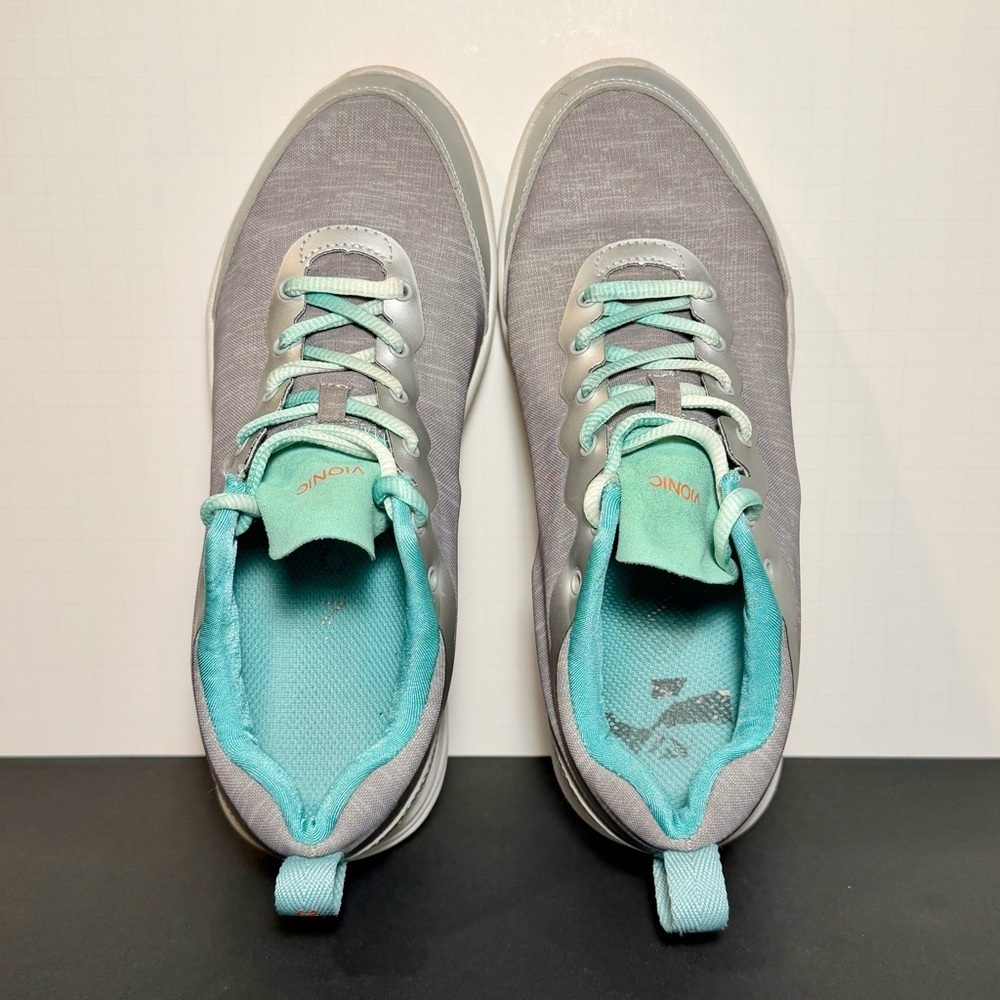 Womens VIONIC Fyn Silver Athletic Shoes / Size 7 - Picture 5 of 9